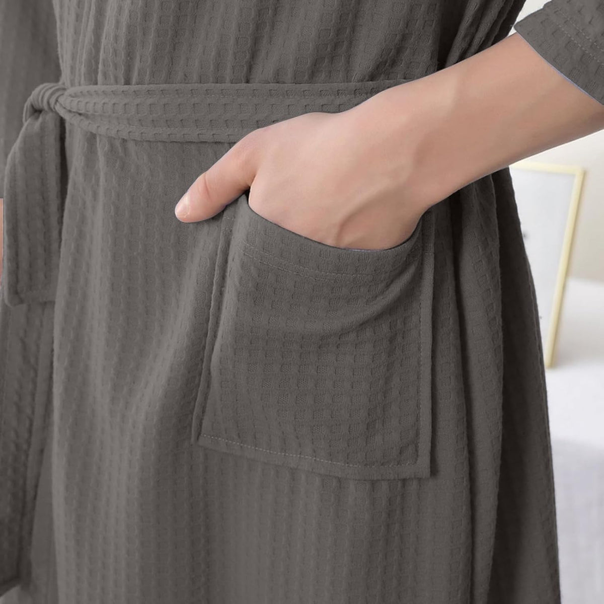 Lmdudan Men's Waffle Robe 3/4 Sleeve Kimono Bathrobe with Pockets and Belt